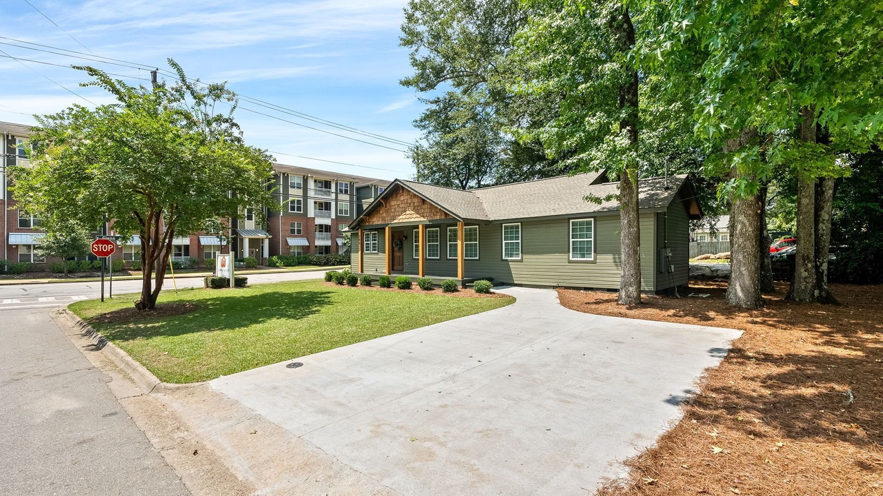 Photo of Outdoor in Auburn