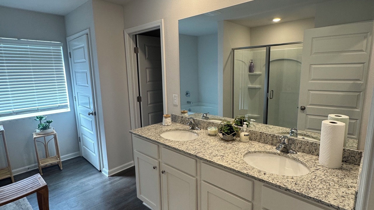 Photo of Bathroom in Valdosta