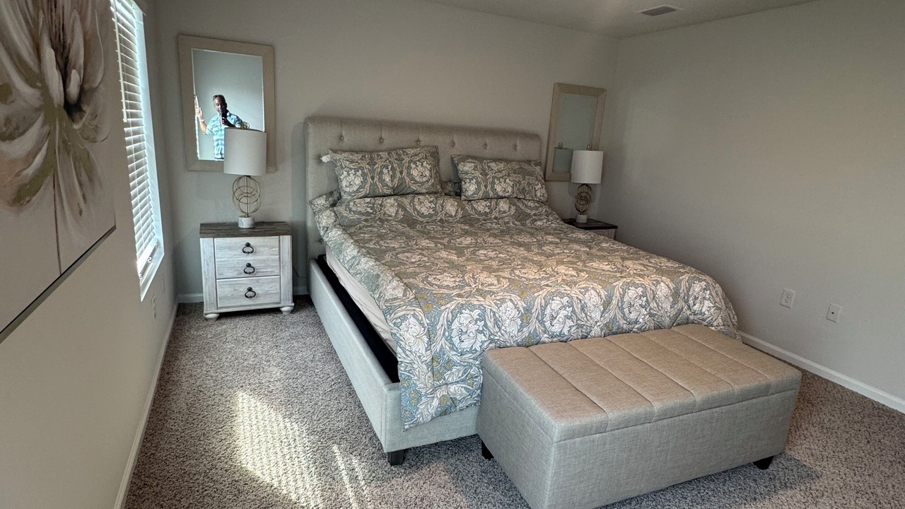 Photo of Bedroom in Valdosta