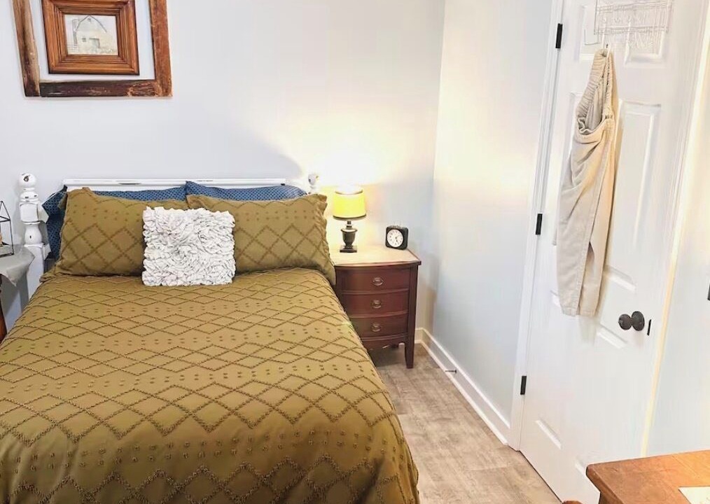 Photo of Bedroom in Laurel