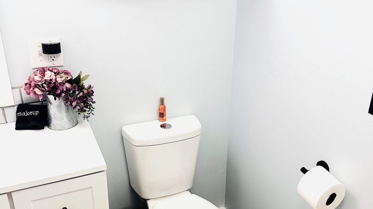 Photo of Bathroom in Laurel