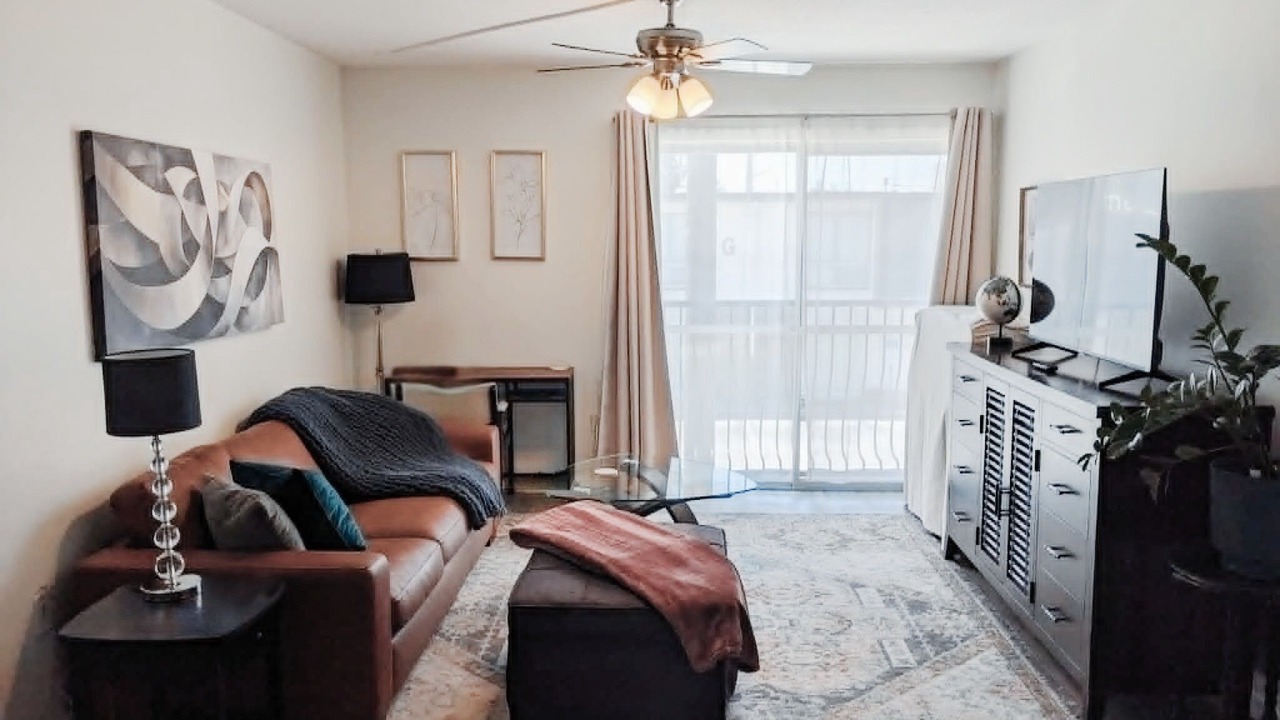 Photo of Livingroom in Gainesville