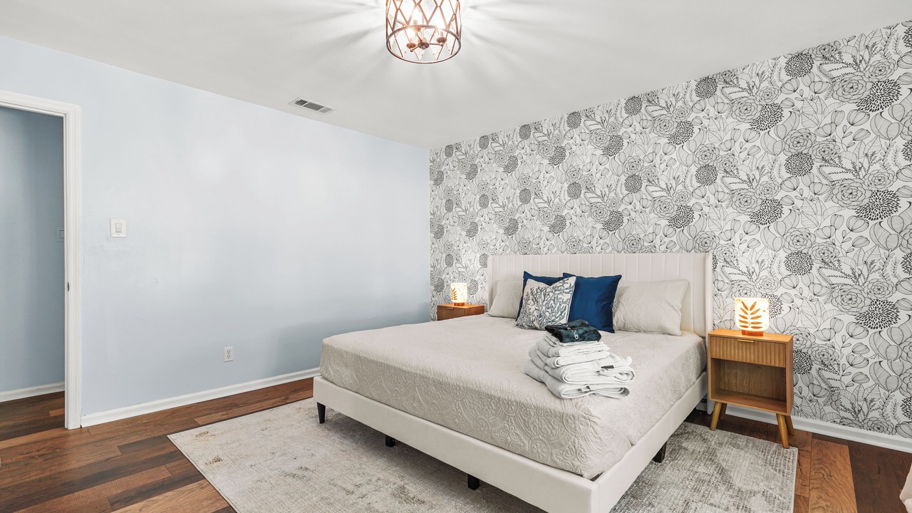 Photo of Bedroom in Savannah