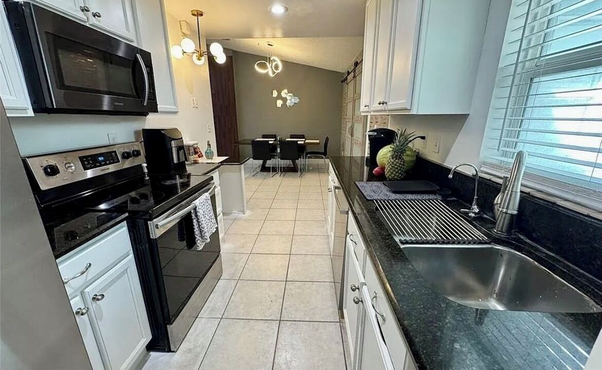 Photo of Kitchen in Casselberry