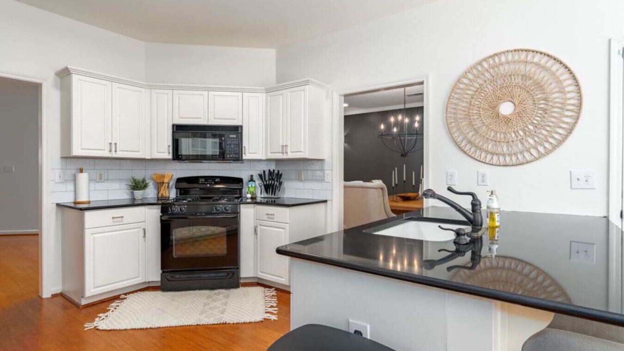 Photo of Kitchen in Crestline Heights