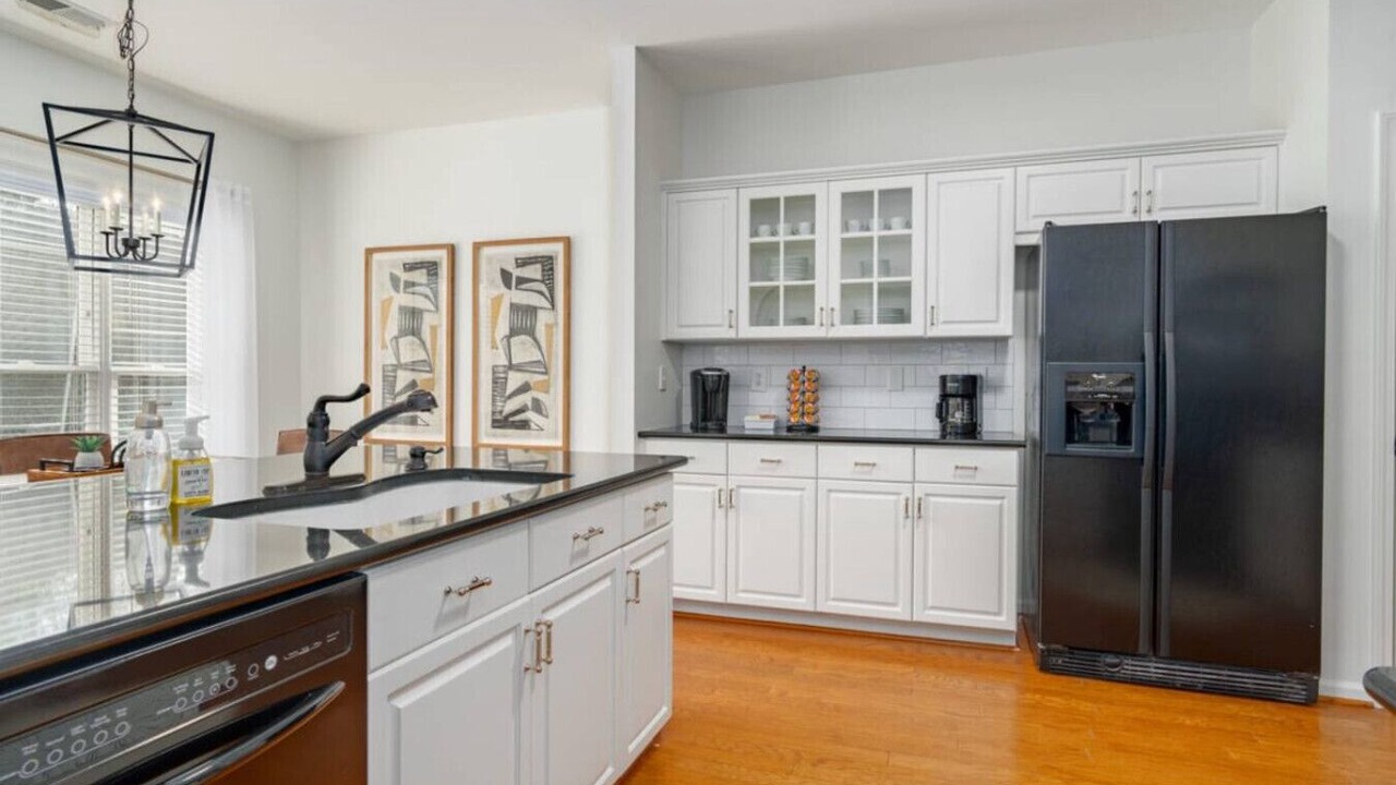 Photo of Kitchen in Crestline Heights