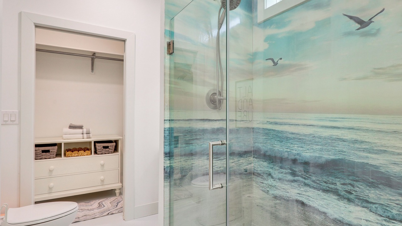 Photo of Bathroom in Oak