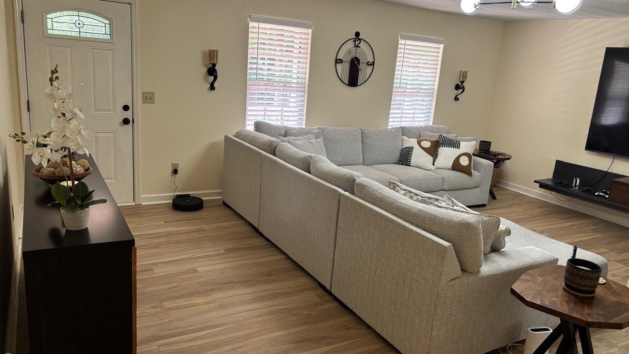 Photo of Livingroom in Moultrie