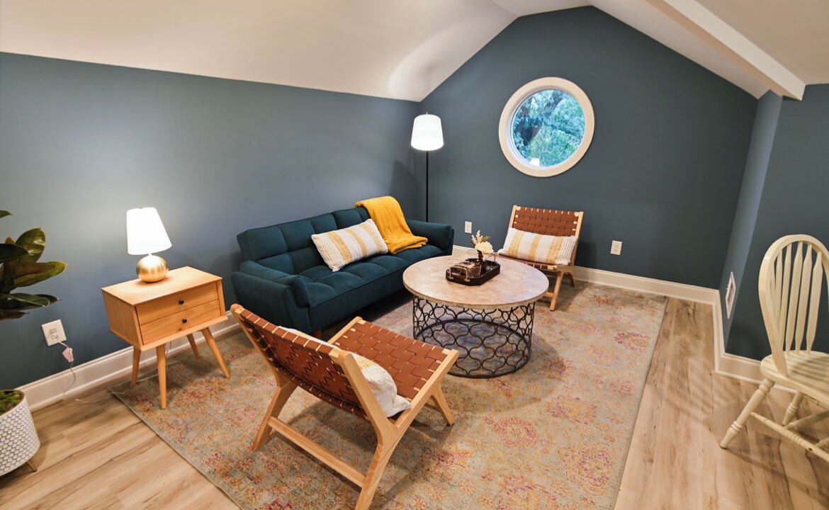 Photo of Livingroom in Covington