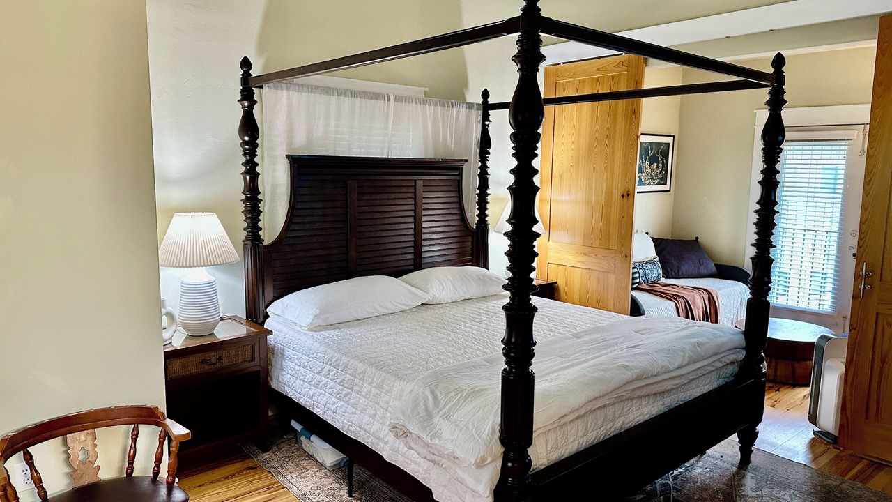 Photo of Bedroom in Carrabelle