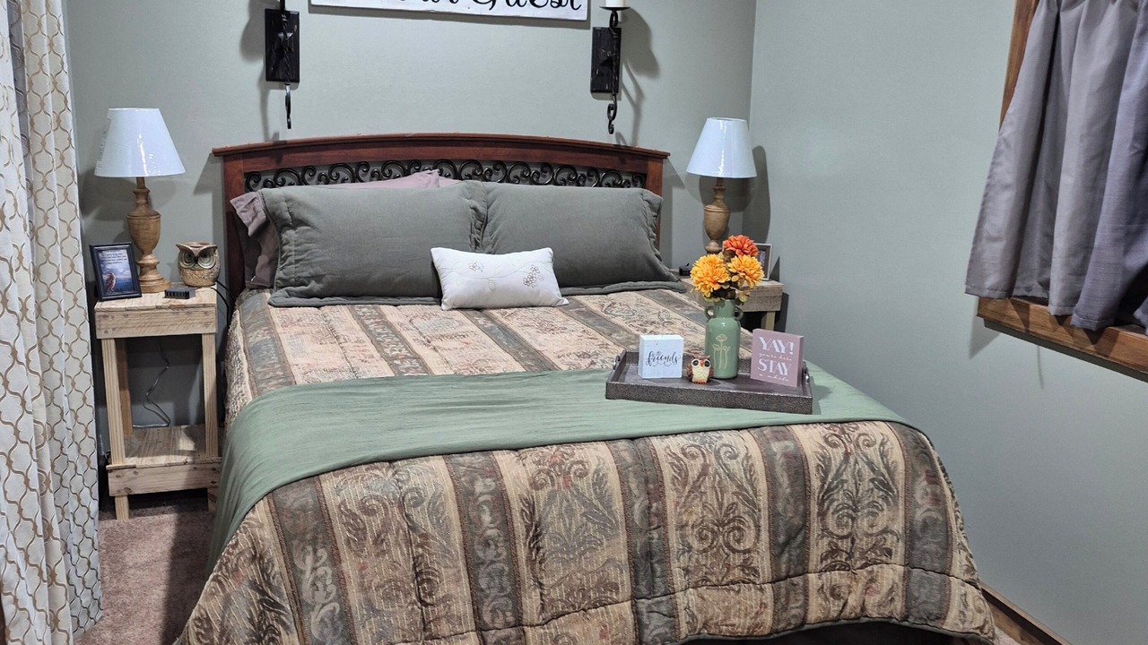 Photo of Bedroom in Evergreen