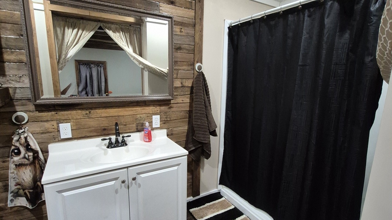 Photo of Bathroom in Evergreen