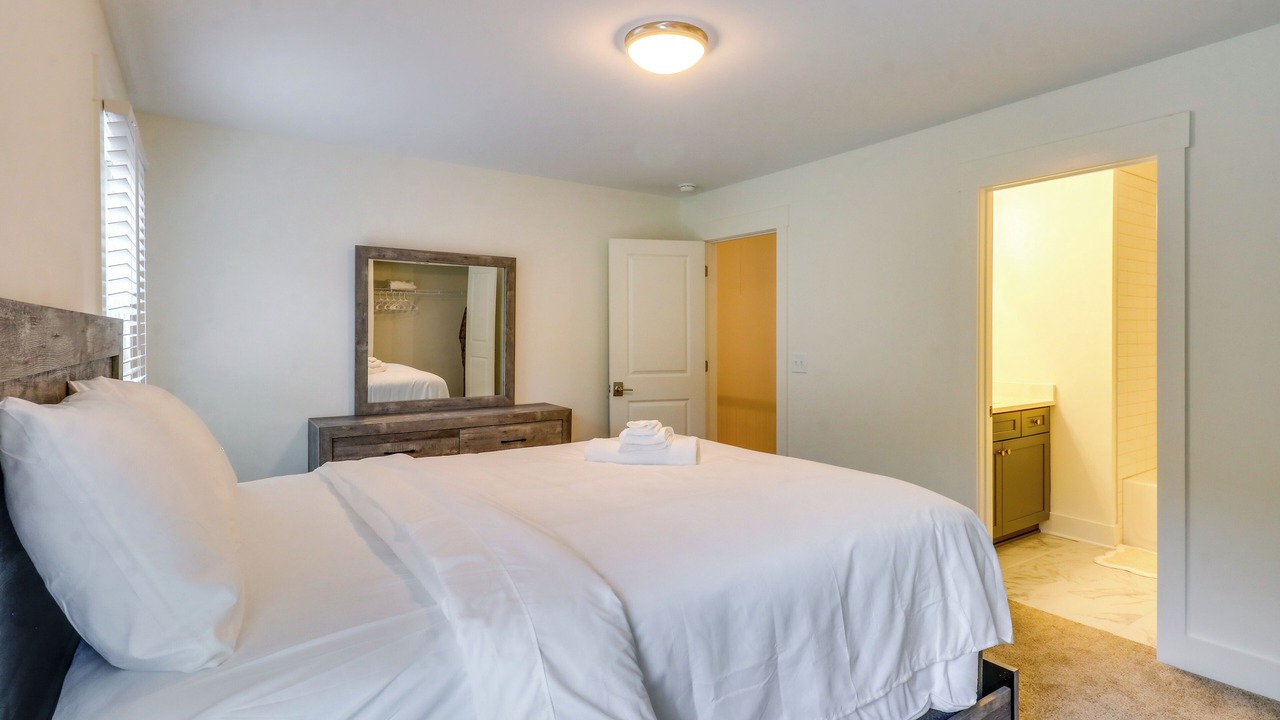 Photo of Bedroom in Decatur