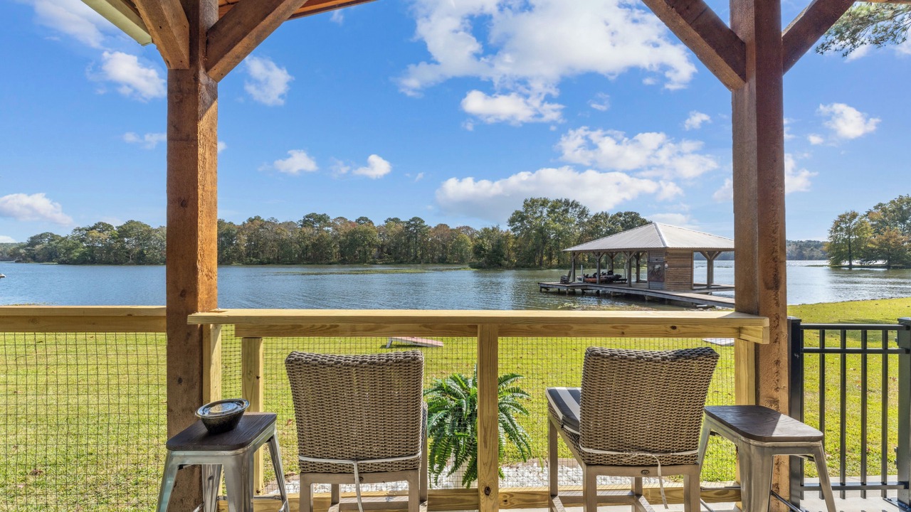Photo of Patio Balcony in Shelby