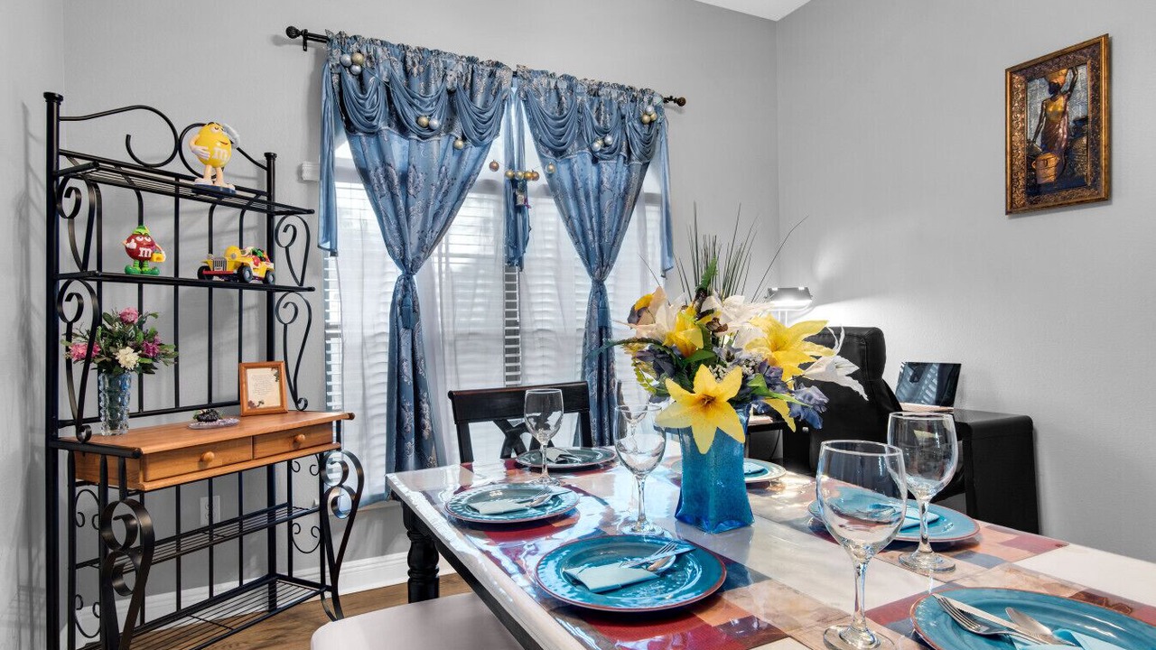 Photo of Bedroom in Crestview