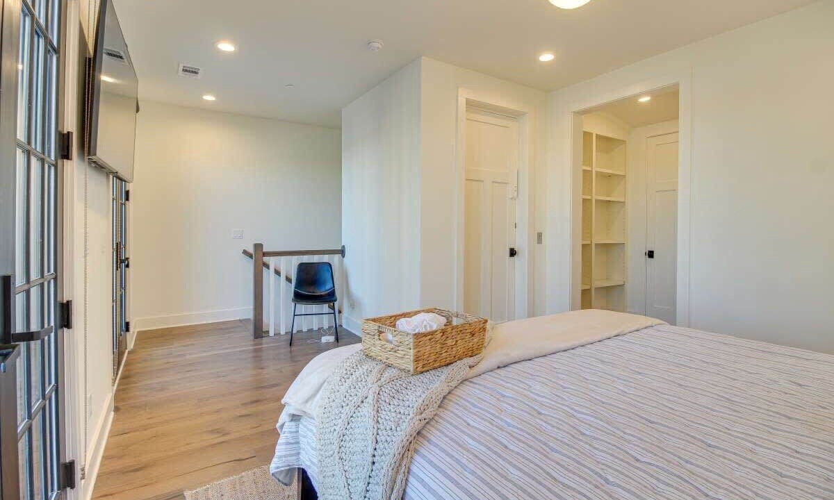 Photo of Bedroom in Hitch Village - Fred Wessels Homes