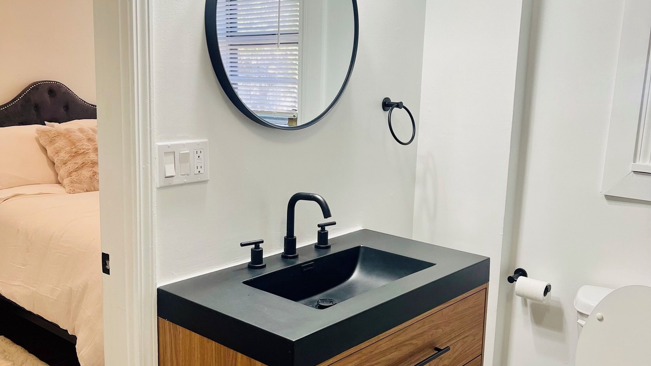 Photo of Bathroom in College Park