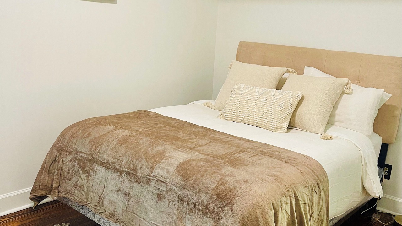 Photo of Bedroom in College Park