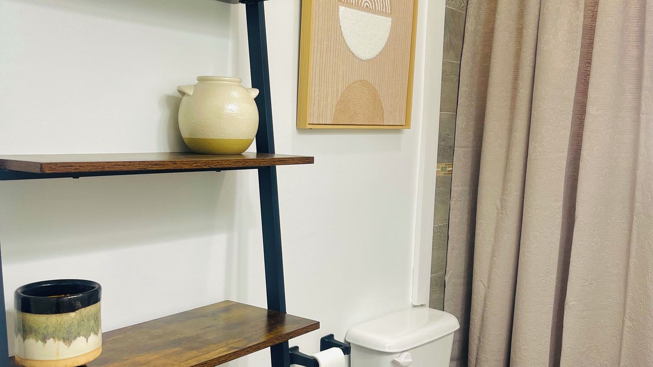 Photo of Bathroom in College Park
