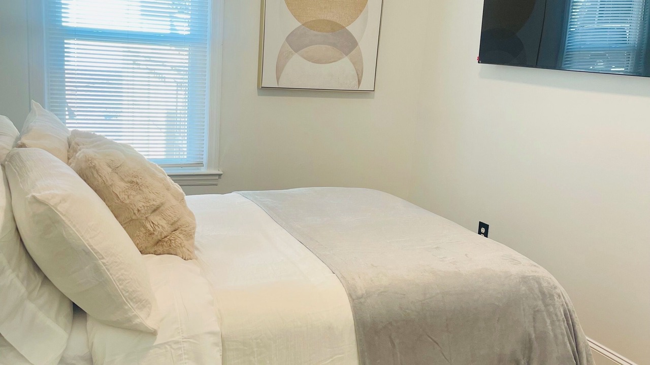 Photo of Bedroom in College Park