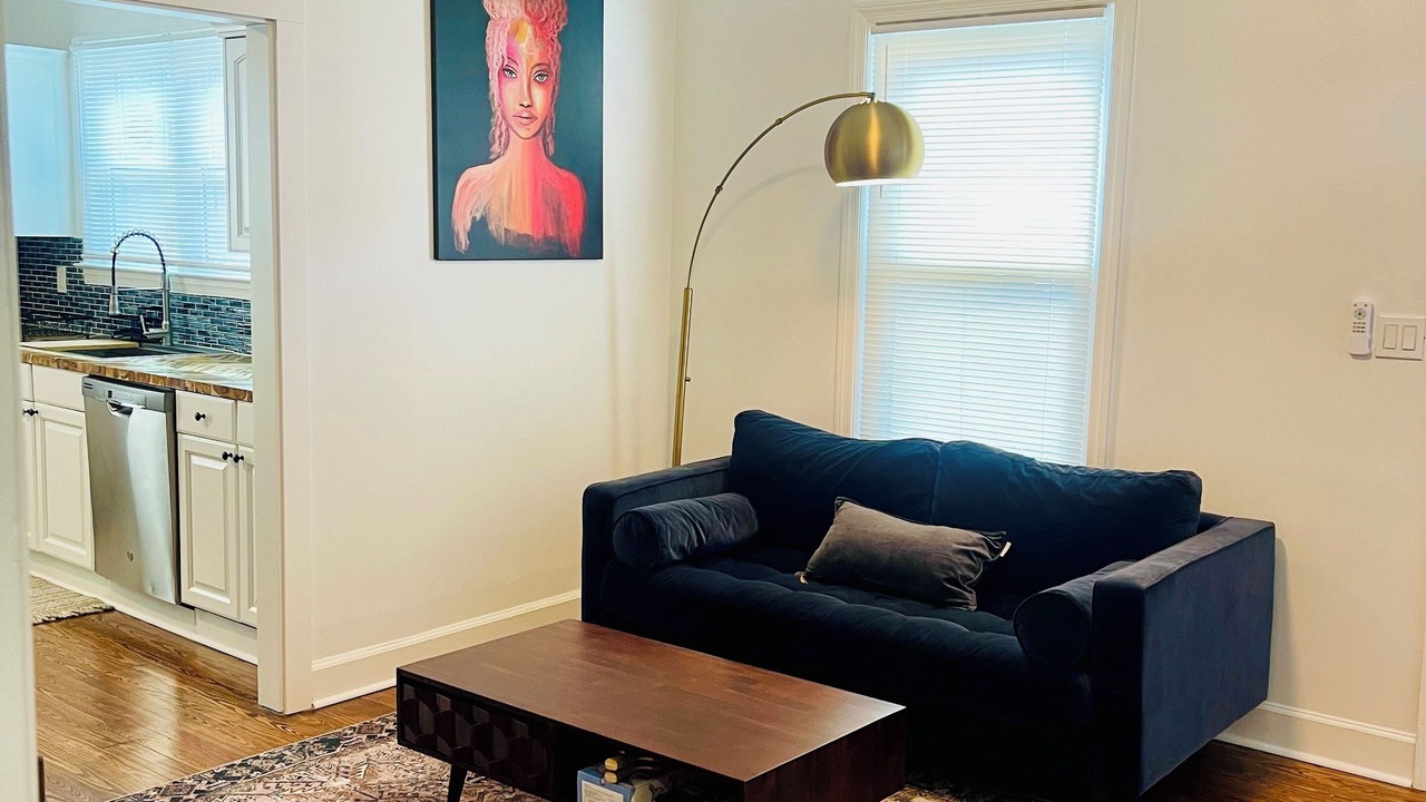 Photo of Livingroom in College Park
