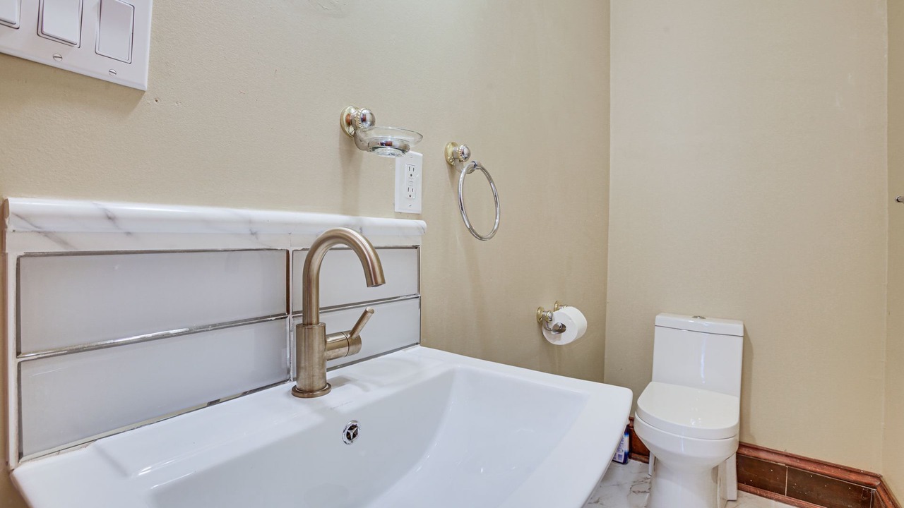 Photo of Bathroom in West Lake Forest