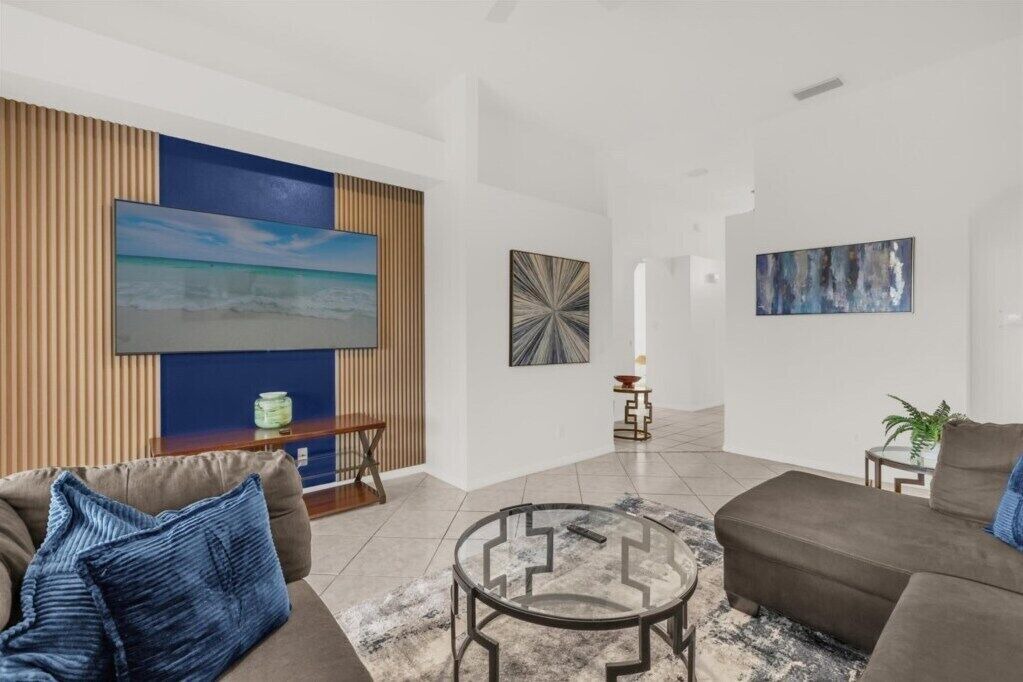 Photo of Livingroom in Florida Pines