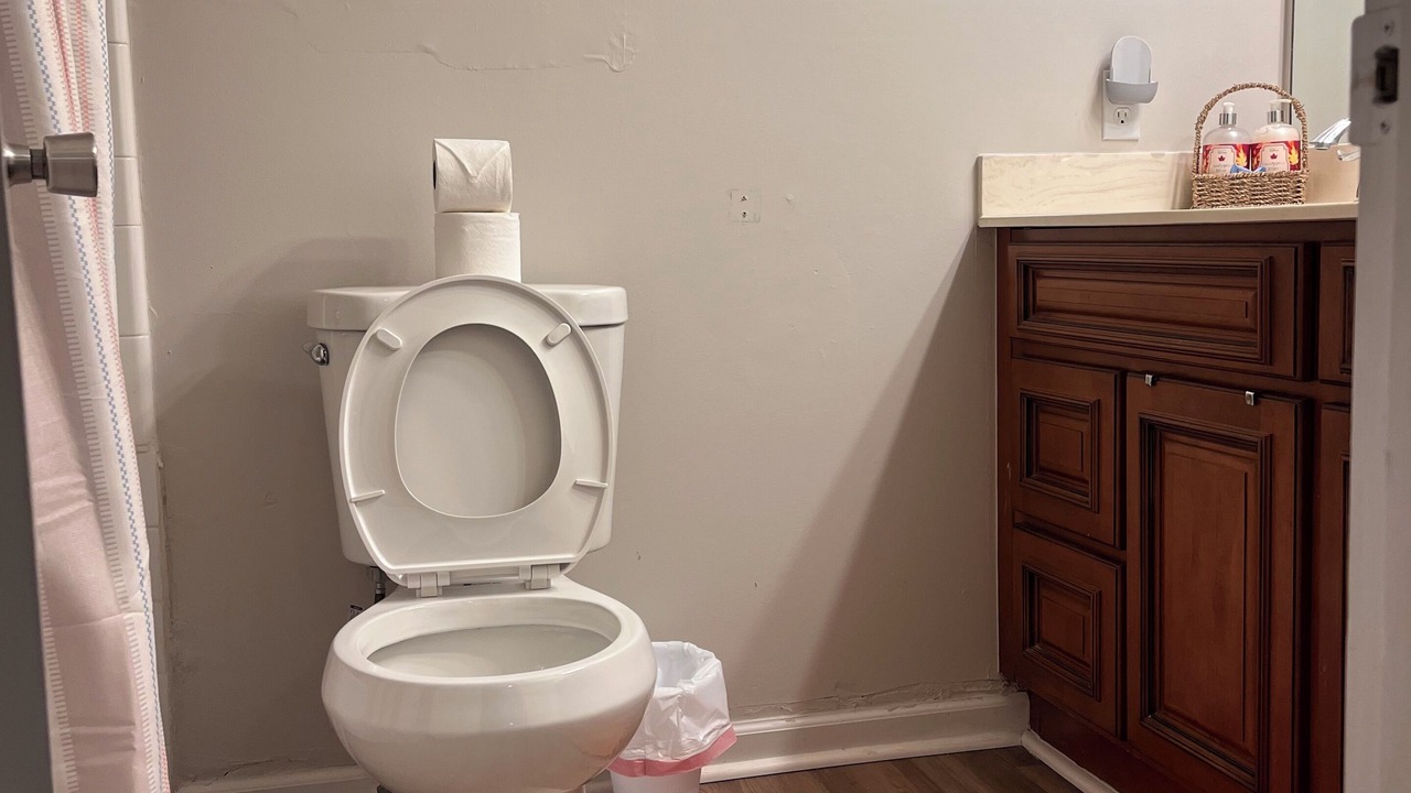 Photo of Bathroom in Crestline Heights