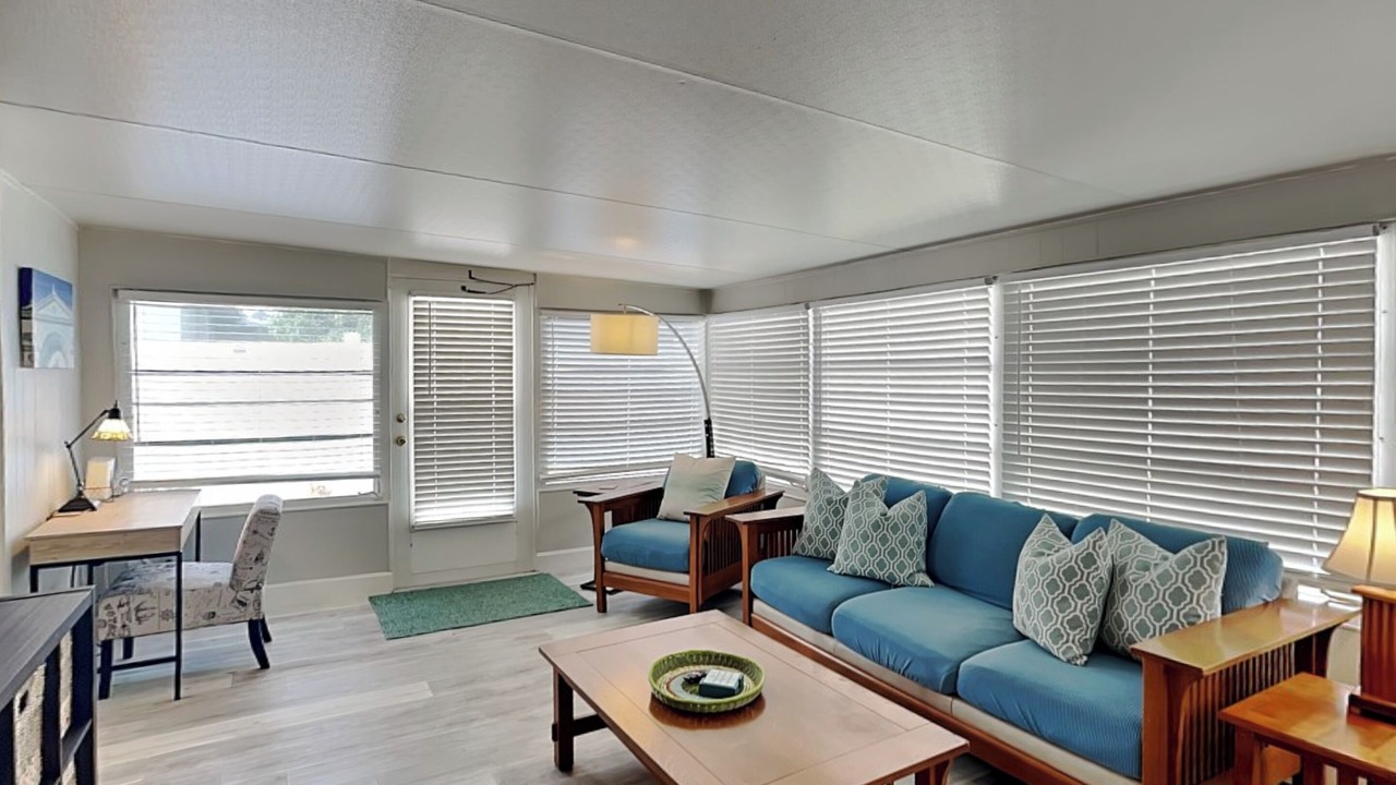 Photo of Bedroom in Ormond Ocean Gard