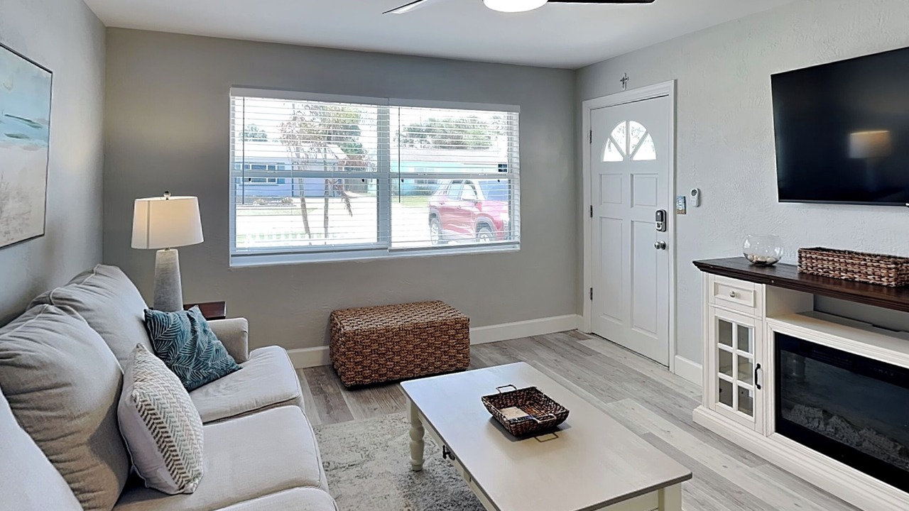 Photo of Bedroom in Ormond Ocean Gard