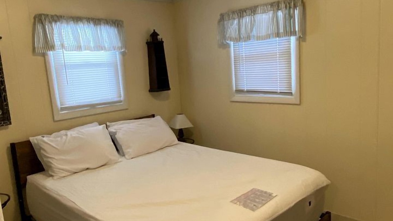 Photo of Bedroom in Cadillac