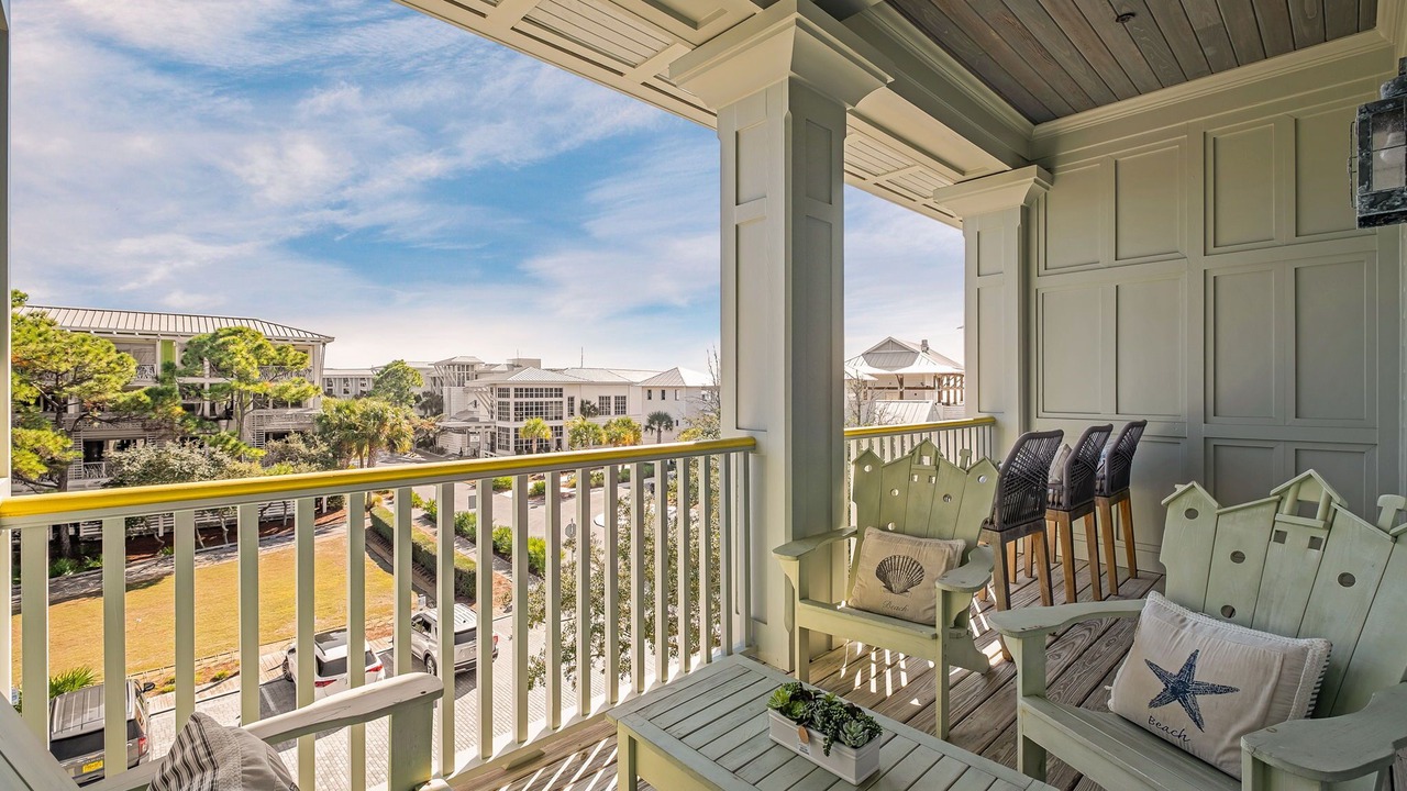 Photo of Patio Balcony in Beach District