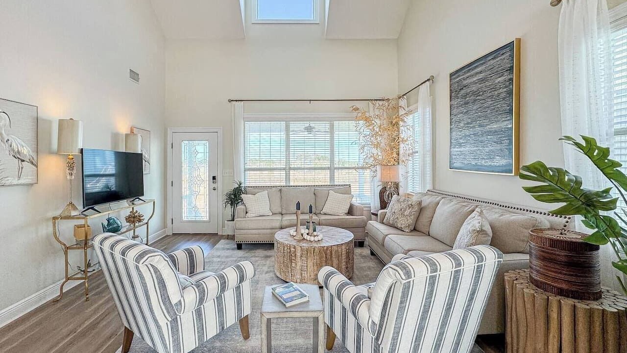 Photo of Bedroom in Shoreline Park