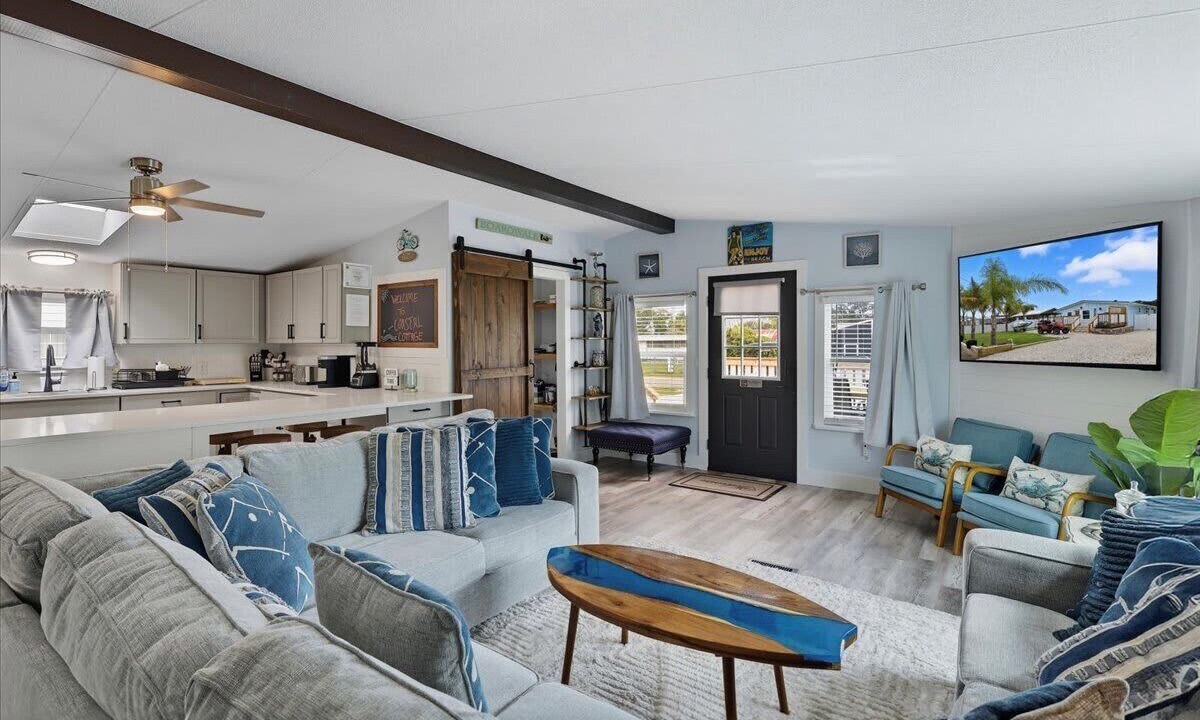Photo of Livingroom in Palm Coast