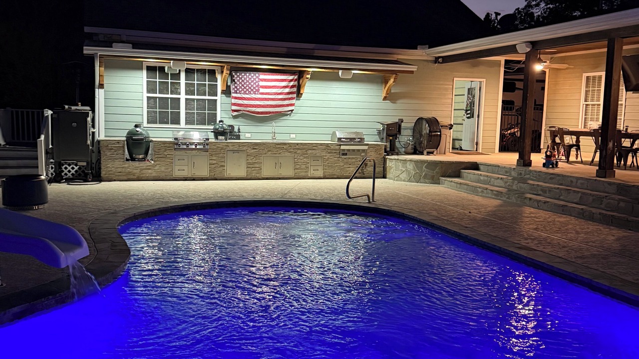 Photo of Outdoor in Cobb