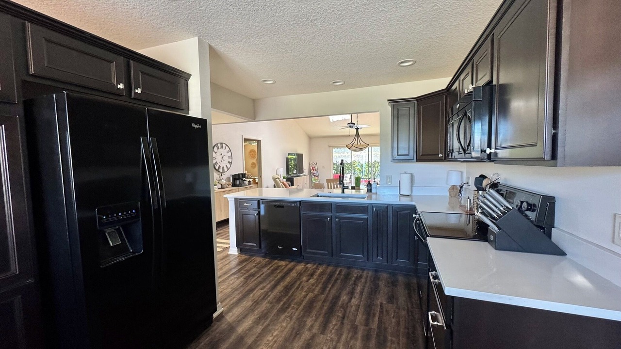 Photo of Kitchen in Village of Collier