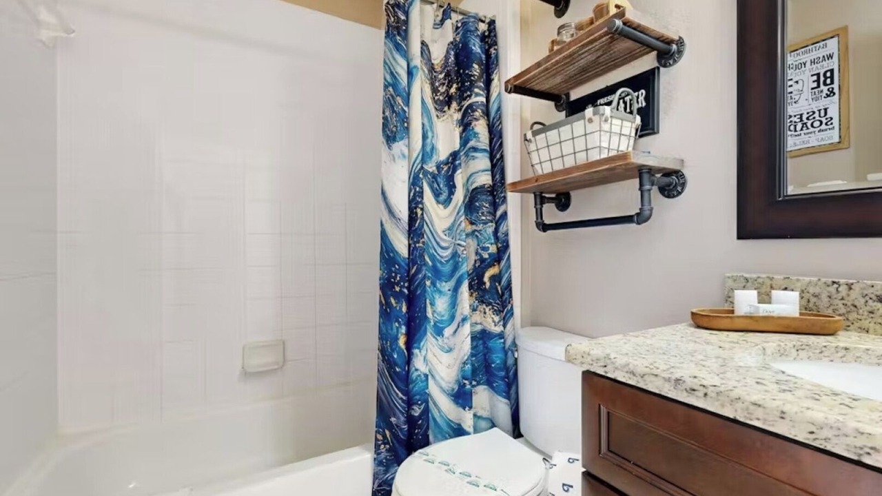Photo of Bathroom in Florida Pines