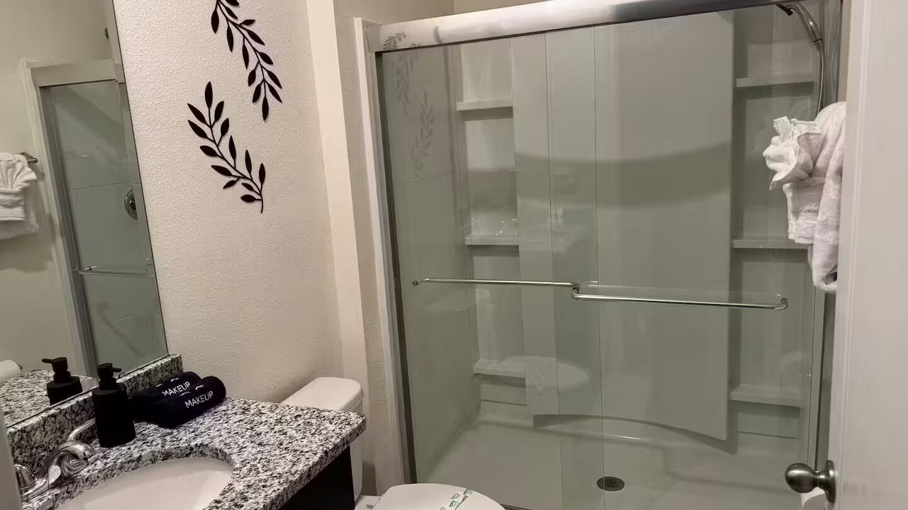 Photo of Bathroom in Loughman