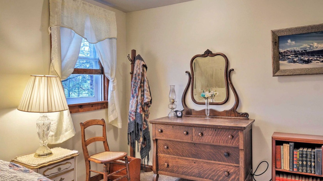 Photo of Bedroom in Le Roy