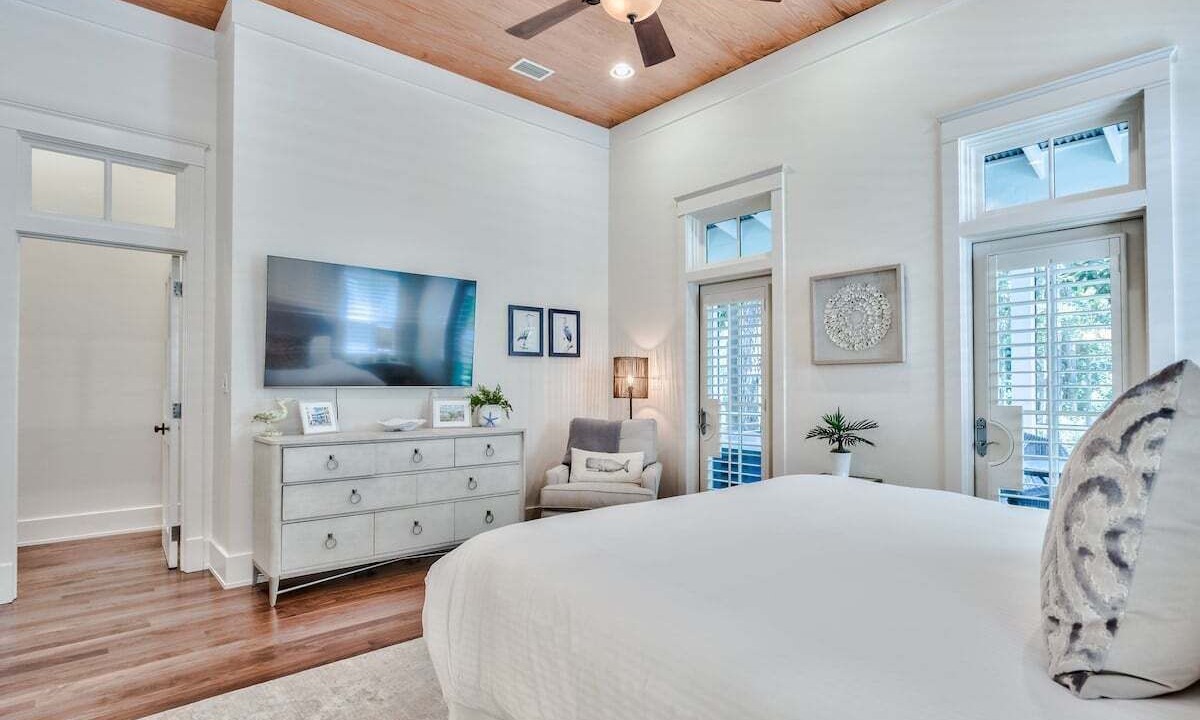 Photo of Bedroom in Forest District
