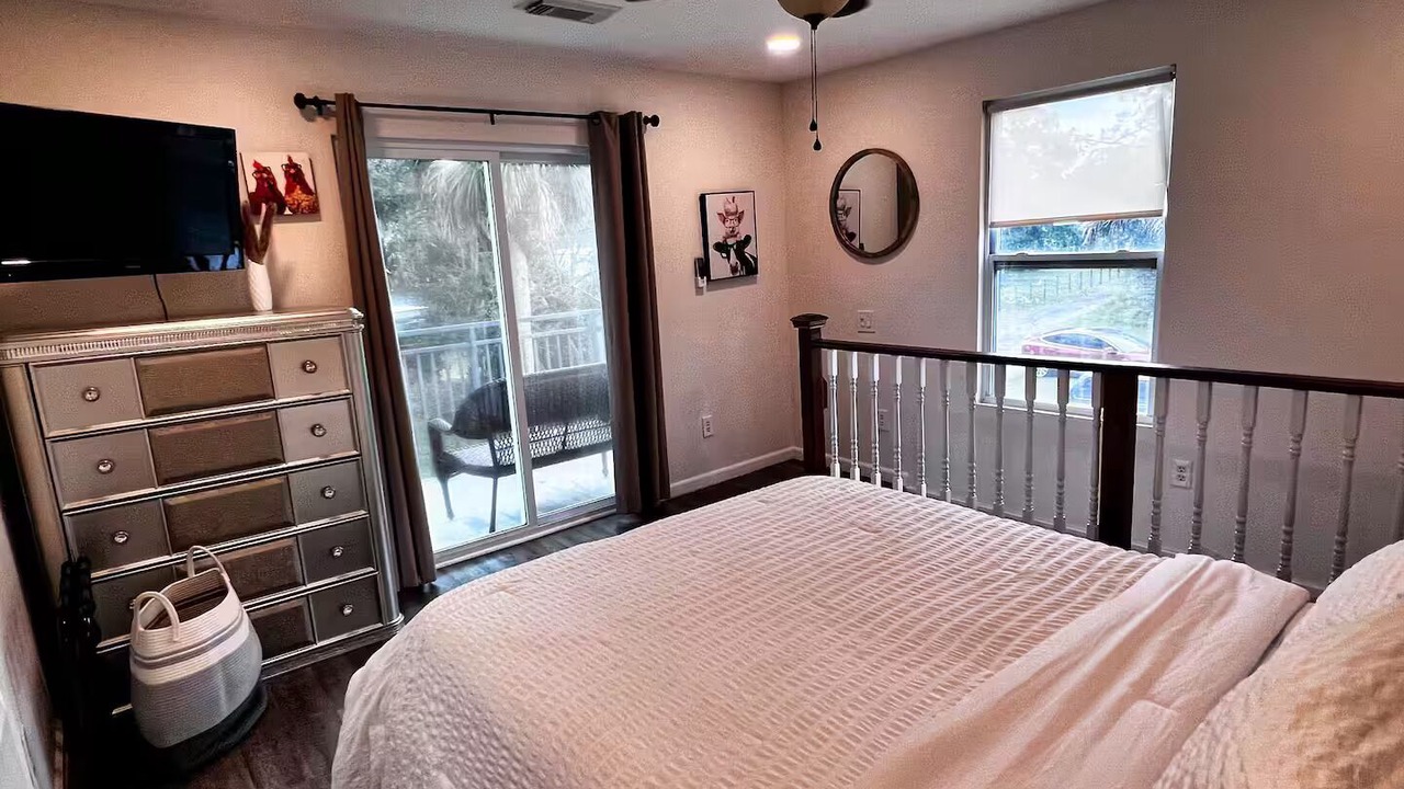 Photo of Bedroom in New Smyrna Beach