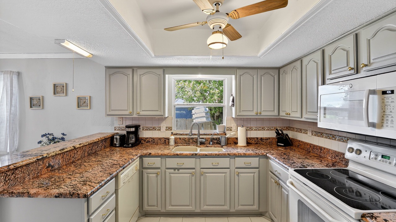 Photo of Kitchen in Kingswood