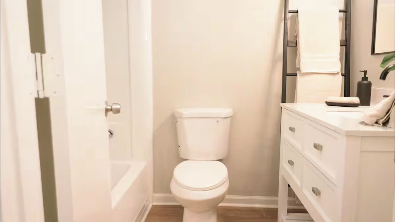 Photo of Bathroom in Fortson