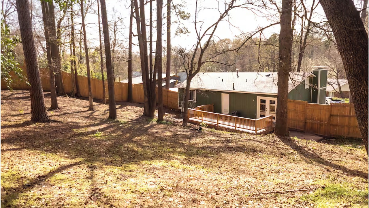 Photo of Outdoor in Fortson
