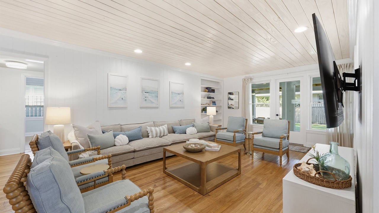Photo of Bedroom in Jacksonville Beach