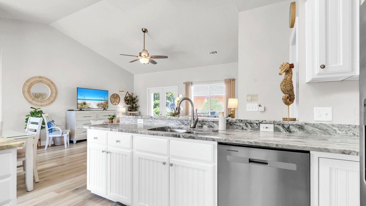 Photo of Kitchen in Clipper Cove