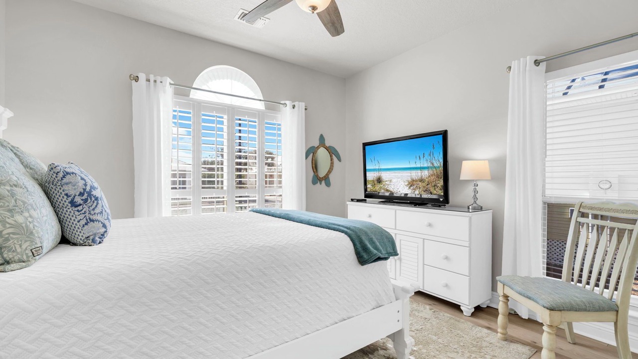 Photo of Bedroom in Clipper Cove