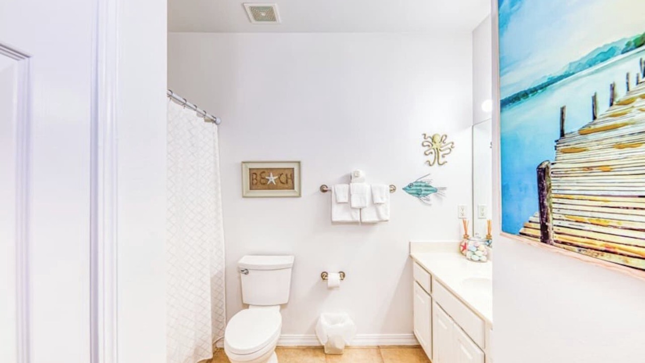 Photo of Bathroom in Orange Beach