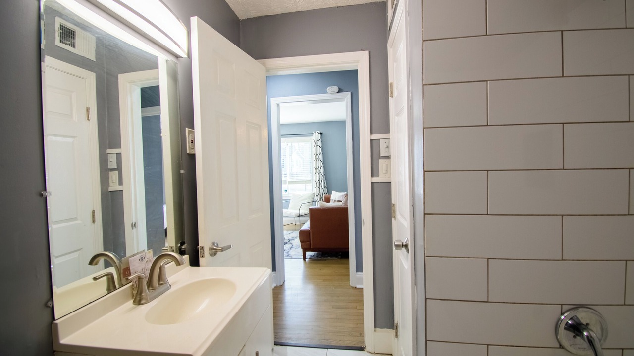 Photo of Bathroom in Church Street