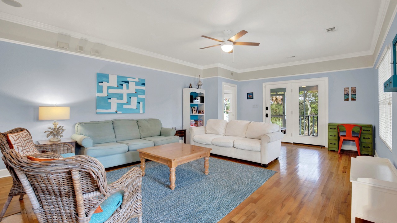 Photo of Livingroom in Tybee Island